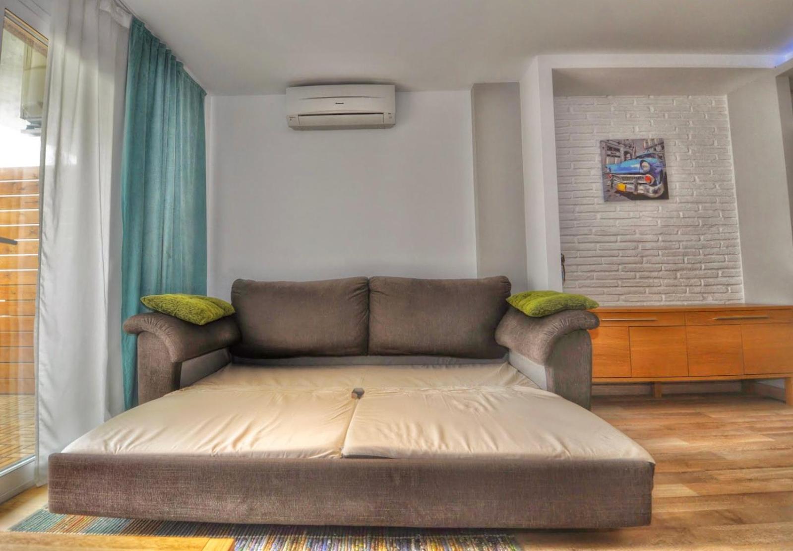 Columbo Apartment
